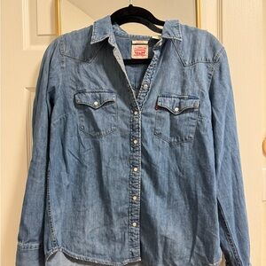 Levi's Blue Denim Button-Up Shirt size L
